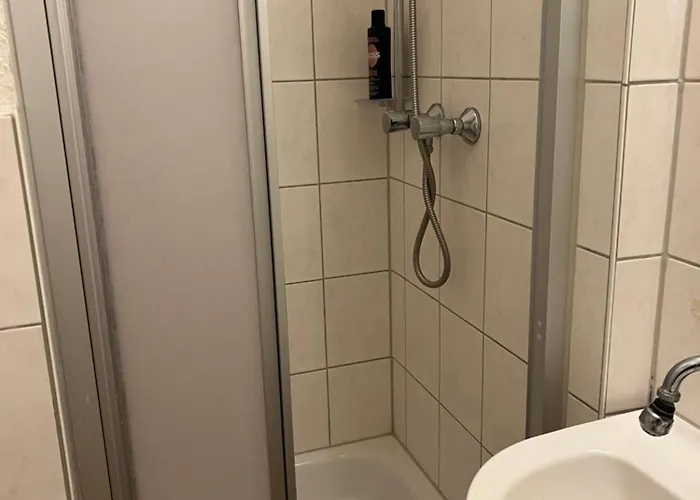 Monteurswohnung In شقة